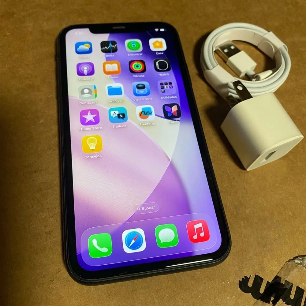 Apple iPhone 11 64GG unlocked for any company